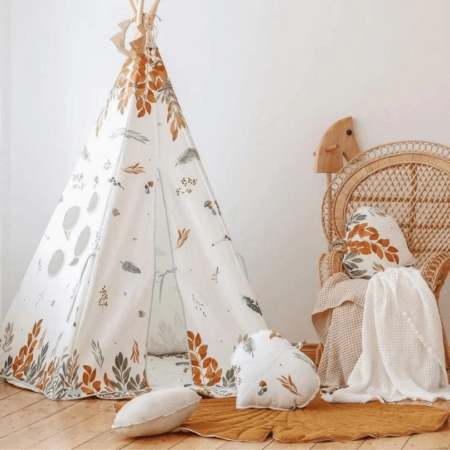 Moi Mili tipi tent set with mat "Forest Friends"