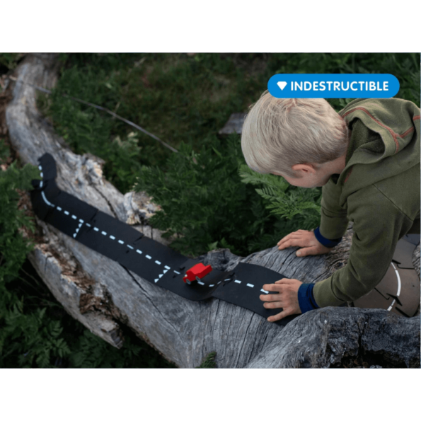 Waytoplay toy road - suitable for outdoor play