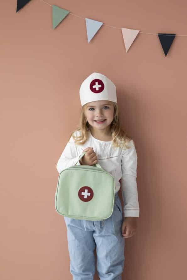 LD7060-Doctors-bag-playset-1-scaled-1