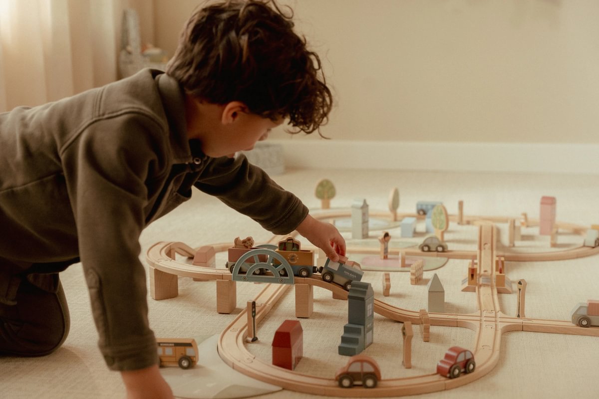 train-track-xl-ld2540-14-Medium Little Dutch Wooden train track – XL